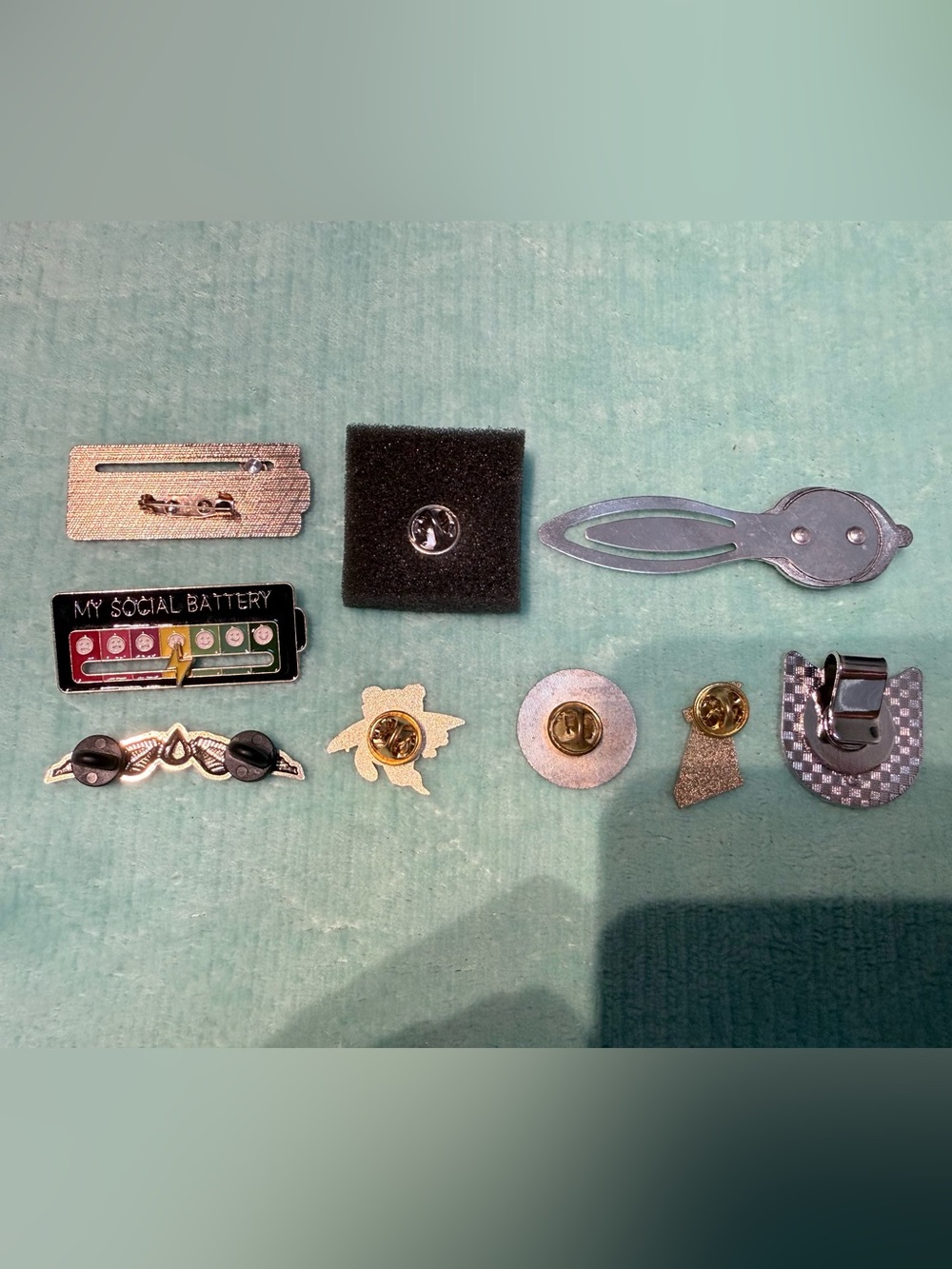 Modern Novelty Enamel Pin & Accessory Lot - Pop Culture, Gaming, Golf, & Gifts - Picture 11 of 11